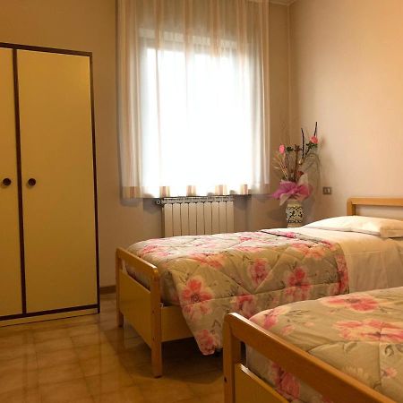 Stabat Mater Casa Di Preghiera Bed & Breakfast Valdragone Bagian luar foto